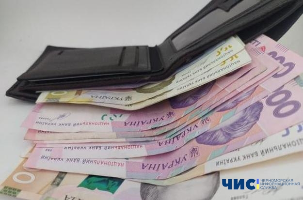 Рада повысила минимальную зарплату до 5 тыс. гривен