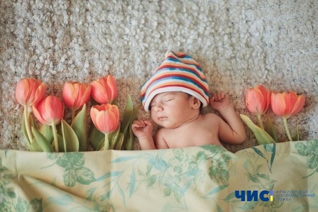 В марте в Черноморске родилось 37 малышей