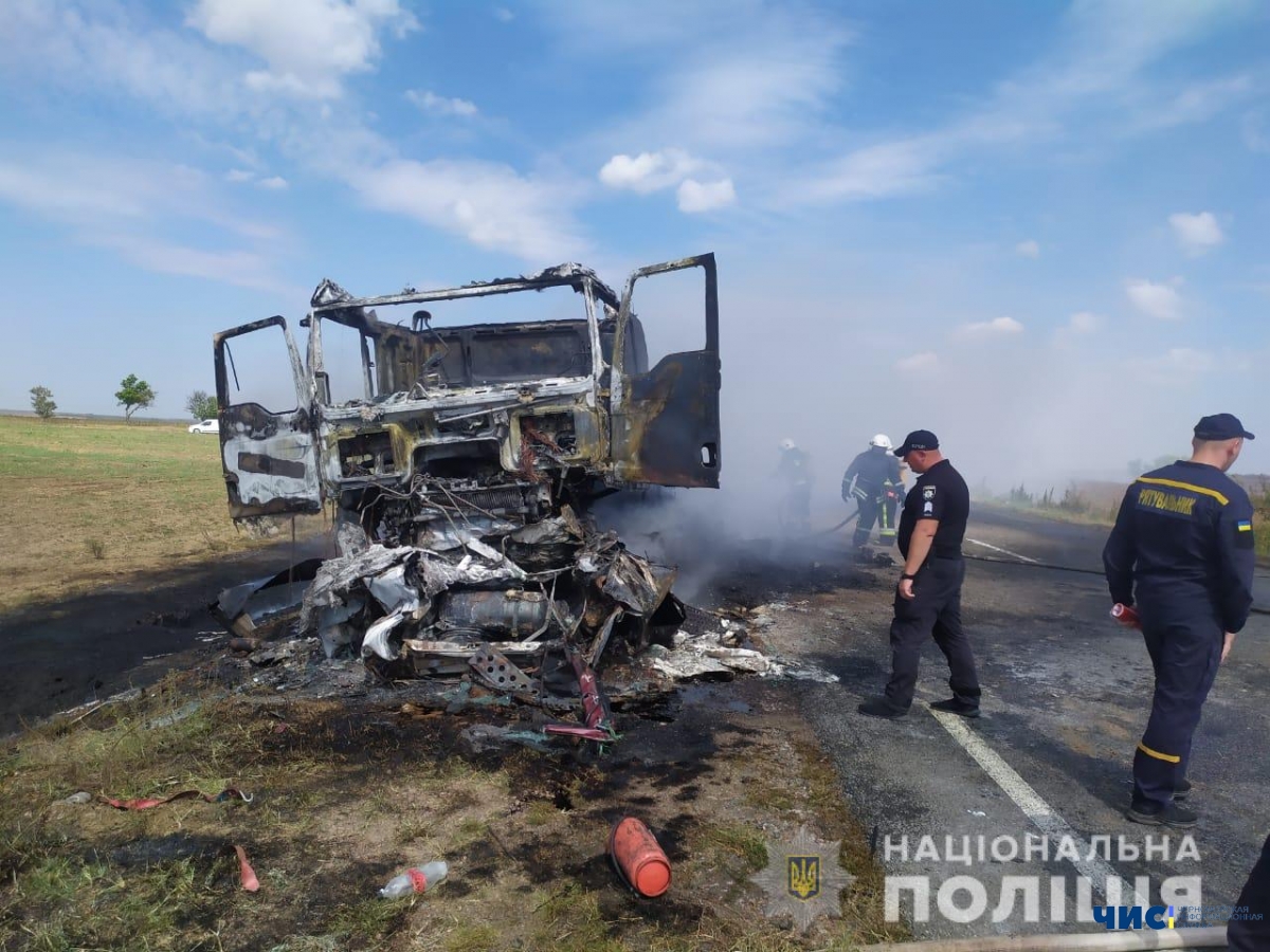 Смертельна аварія в Одеській області: двоє людей загинуло, в тому числі 2-річна дитина