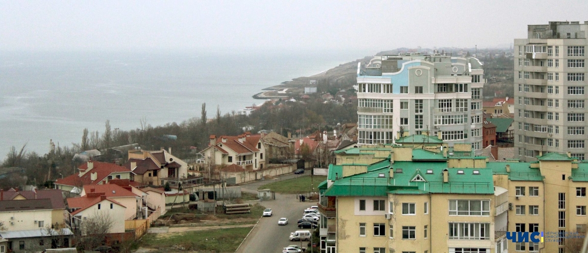 У Чорноморськ йде похолодання з дощами
