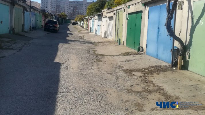 У Чорноморську у замкненому гаражі виявили труп
