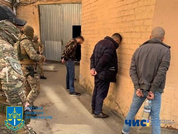 На Одещині засудили злочинців, які викрали чоловіка та вимагали мільйон доларів викупу