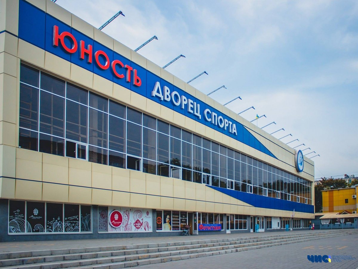 Реконструкція теплової мережі до Палацу спорту «Юність» обійдеться в понад 6 млн грн
