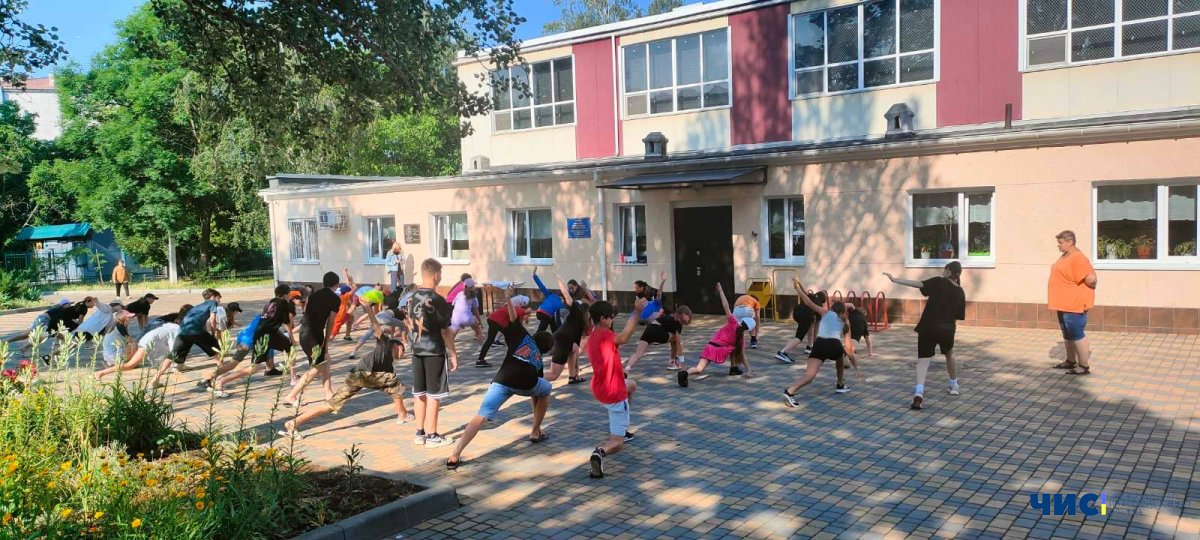 У Чорноморську відкрили літні табори для школярів