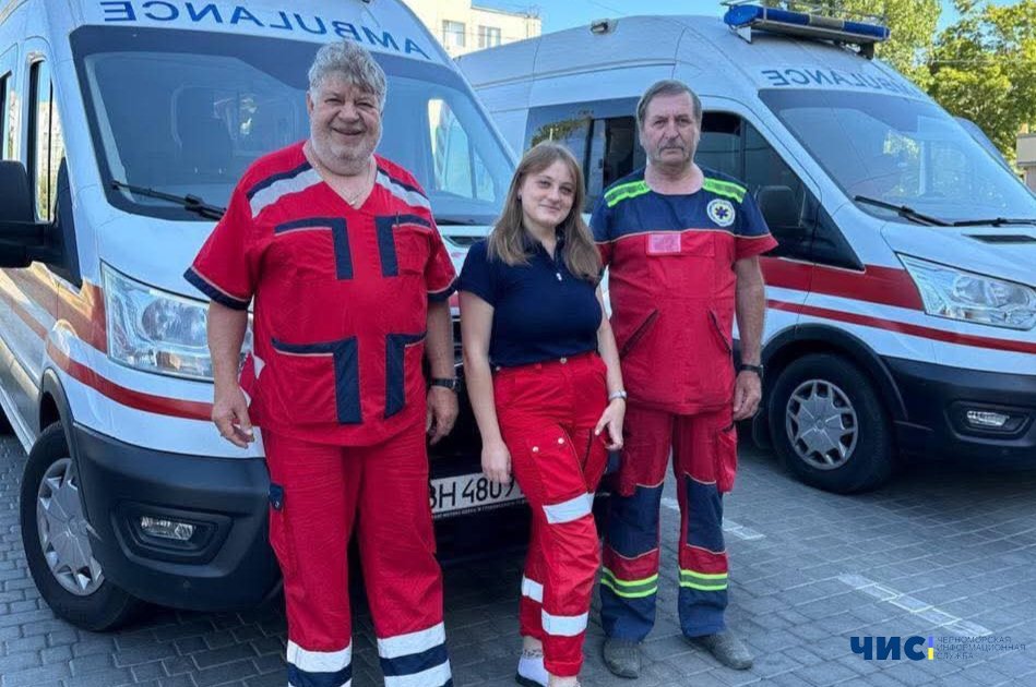 У Чорноморську медики «екстренки» витягли чоловіка зі стану клінічної смерті