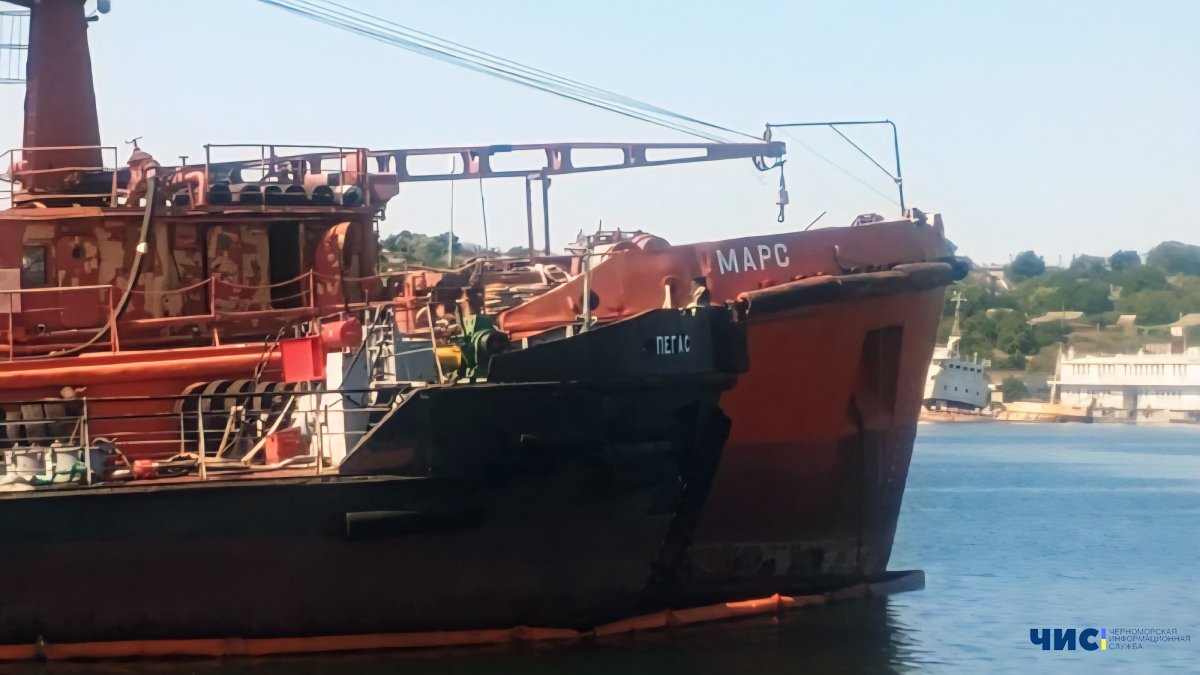 Суд залишив під вартою директора підприємства, якого звинувачують в аварії у порту "Чорноморськ"