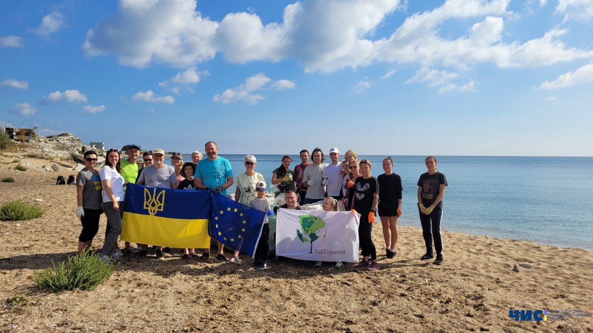 Чорноморськ долучився до міжнародної екологічної акції World Cleanup Day 2025