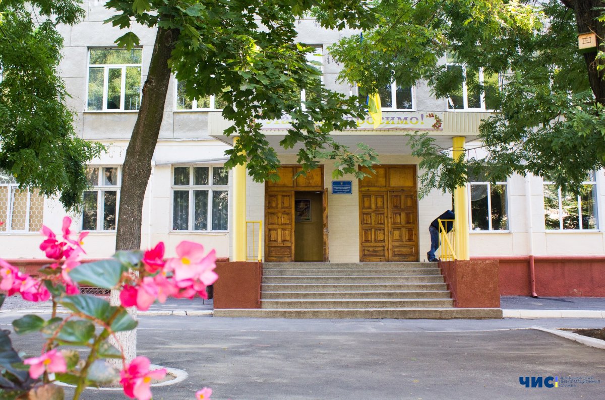 Рейтинг шкіл Чорноморська за результатами НМТ 2025