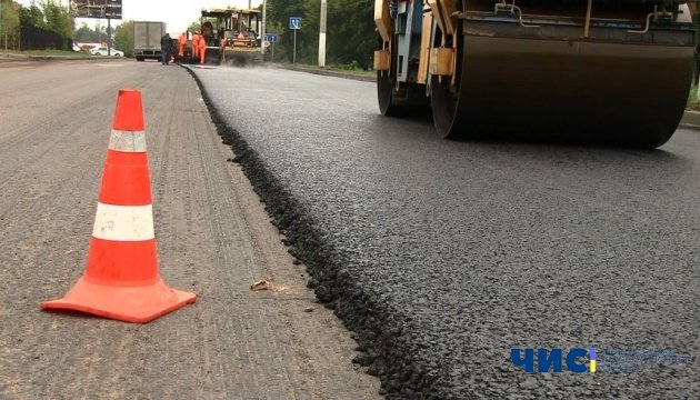 У Чорноморську 63-мільйонний тендер на ремонт однієї вулиці виграла фірма одеського депутата