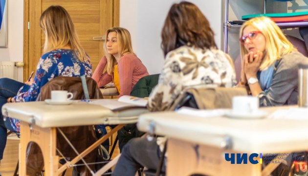 Жительки Чорноморська можуть взяти участь в безкоштовному курсі для жінок у сонячній енергетиці Solar Step