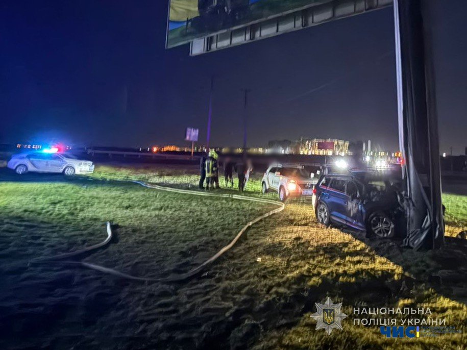 Смертельна аварія біля 7 км: загинули троє людей