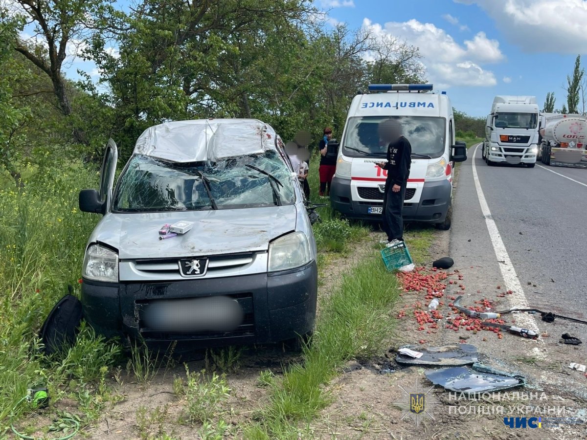 В аварії в Одеському районі постраждали двоє дітей