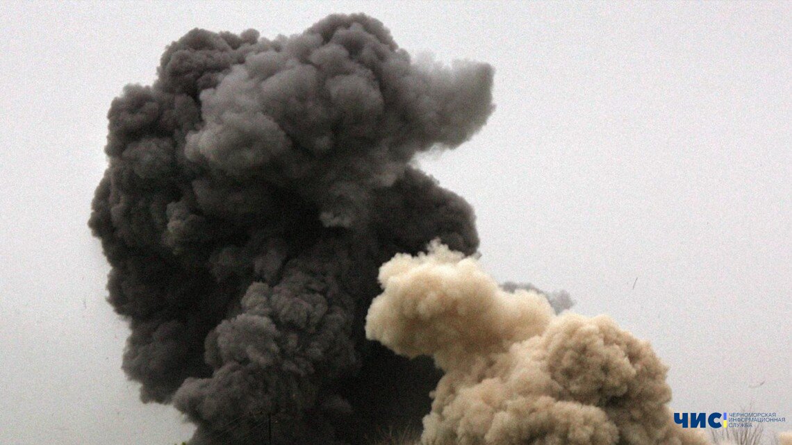 Поблизу Чорноморська атаковано судно турецької компанії, є поранені: як відреагувала Анкара