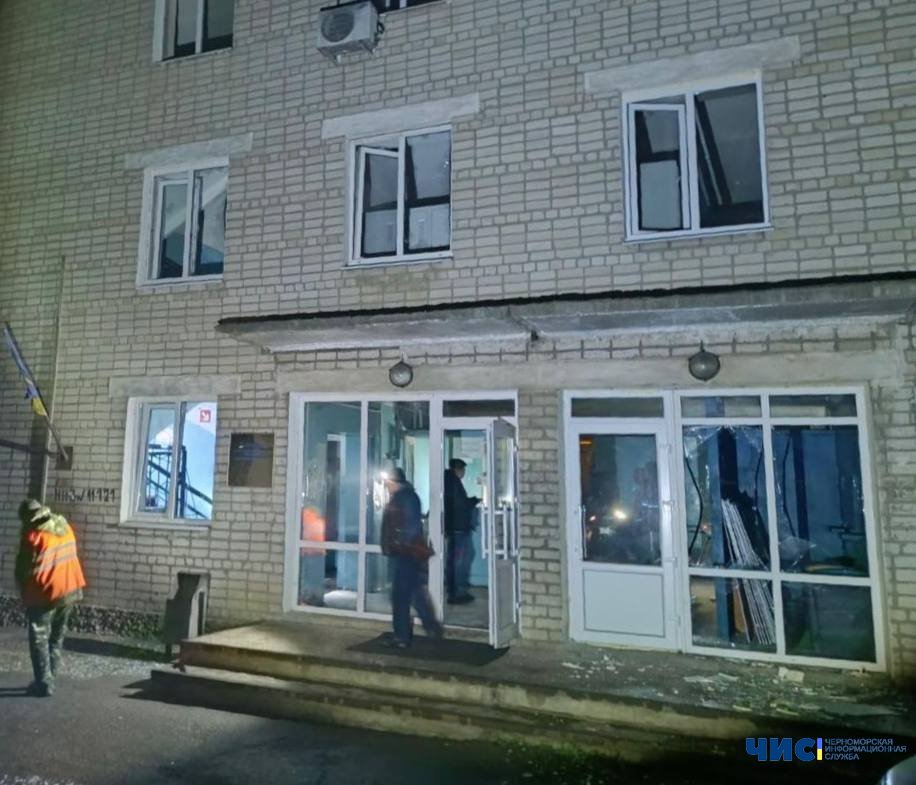 У Чорноморську повторно оголосили тендер на ремонт приміщень лікарні, пошкоджених через ворожий обстріл
