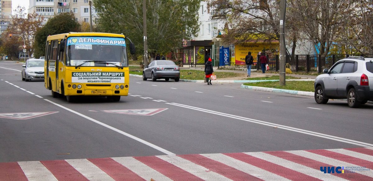 У Чорноморську відновили роботу 4 соціальні автобуси: розклад руху